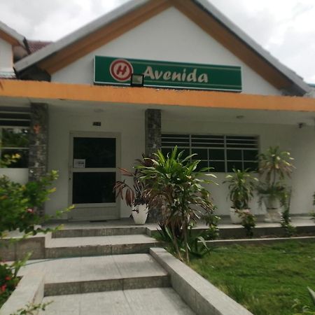 בארנקווילה Hotel Avenida53 מראה חיצוני תמונה