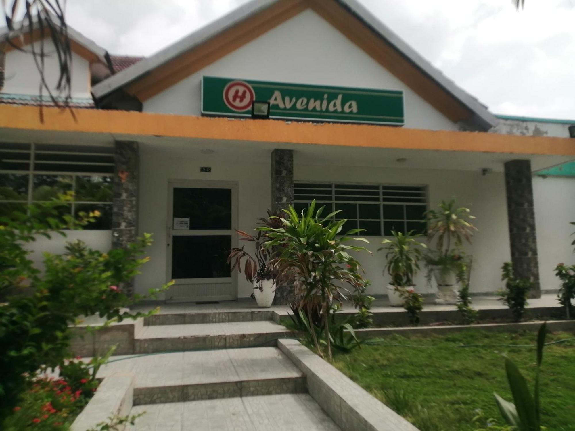 בארנקווילה Hotel Avenida53 מראה חיצוני תמונה