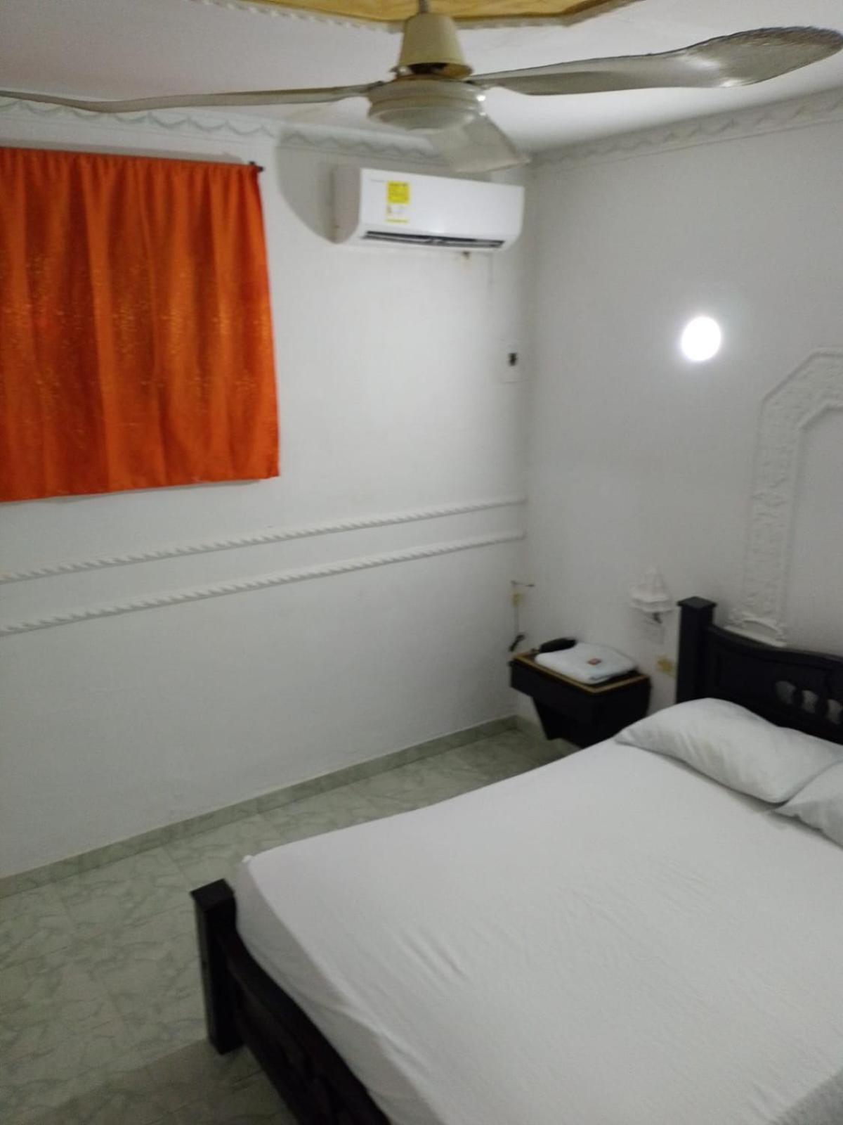 בארנקווילה Hotel Avenida53 מראה חיצוני תמונה