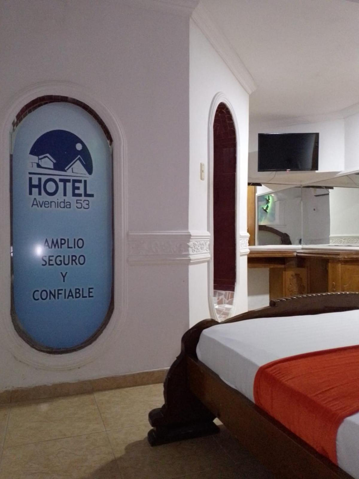 בארנקווילה Hotel Avenida53 מראה חיצוני תמונה