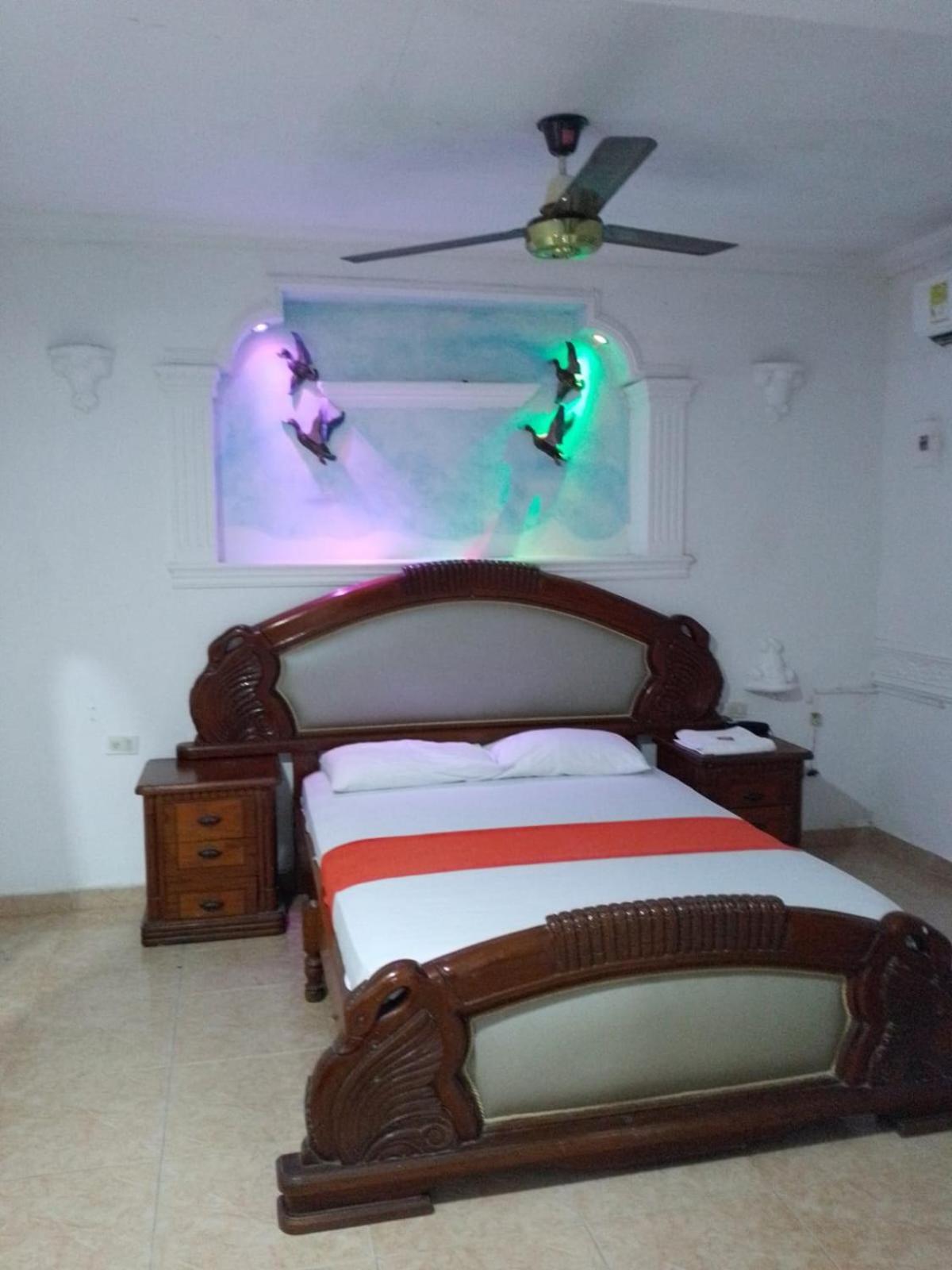 בארנקווילה Hotel Avenida53 מראה חיצוני תמונה