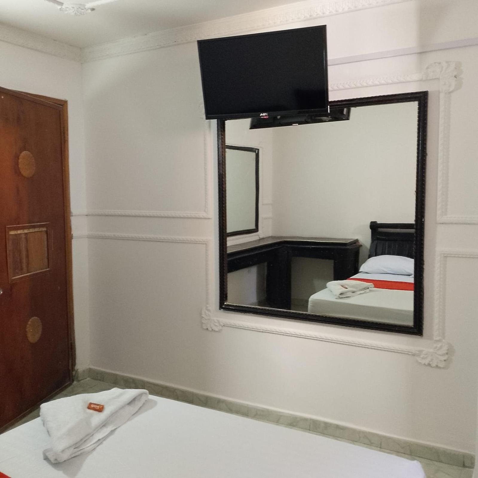 בארנקווילה Hotel Avenida53 מראה חיצוני תמונה